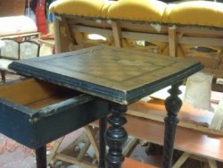 Реставрация - Реставрация шахматного столика